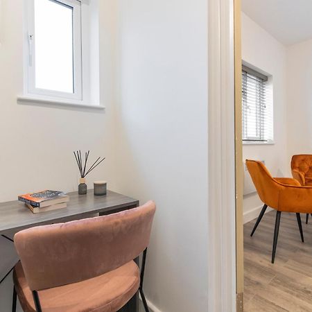 Apartament Beautiful-Cosy-King Sized Bed Flat 3 Min Walk To Tube Station Londyn Zewnętrze zdjęcie