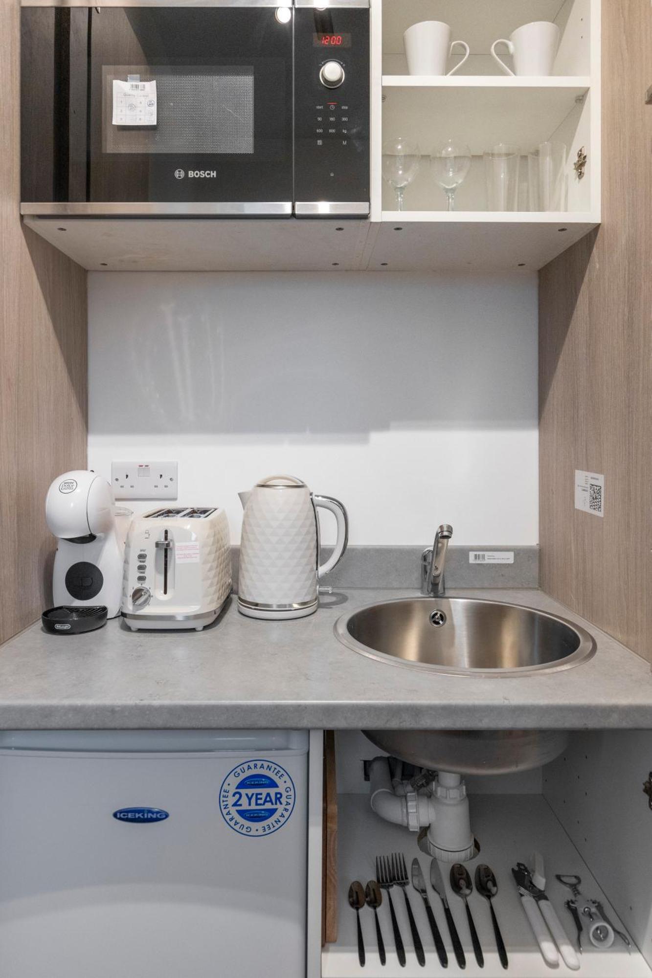 Apartament Beautiful-Cosy-King Sized Bed Flat 3 Min Walk To Tube Station Londyn Zewnętrze zdjęcie
